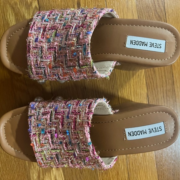 Joslyn Tweed Wedge sandal - Picture 3 of 3